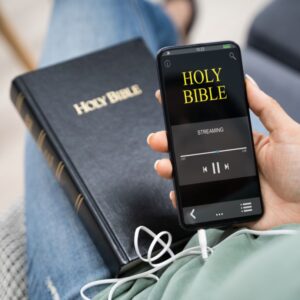 AI BLOG: Women and the Bible: Understanding the Role of Women in Scripture